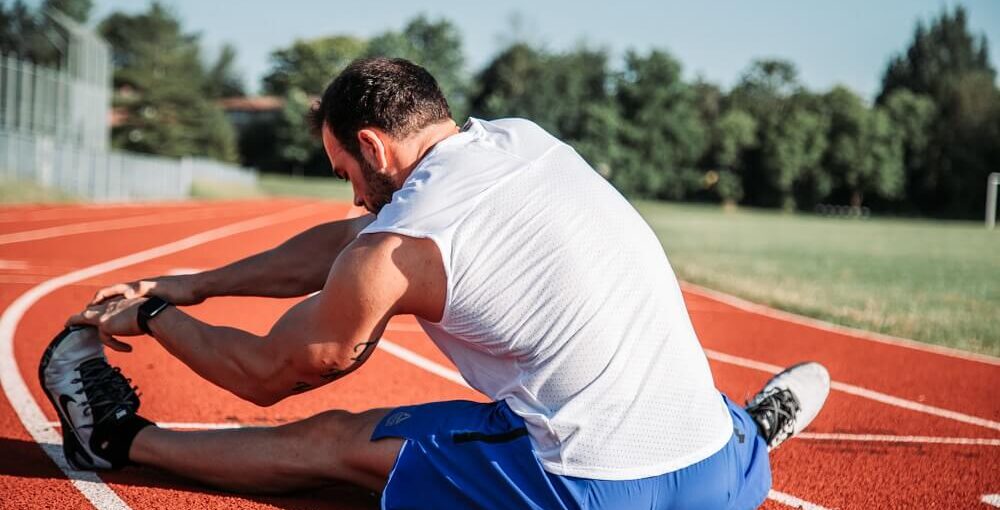 Should You Stretch Before a Workout? Should You Stretch After a Workout? Here’s the Truth!